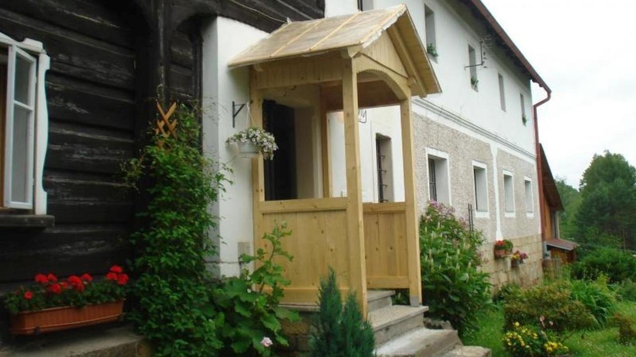 Ubytovani U Sviraku Srbska Kamenice Ngoại thất bức ảnh