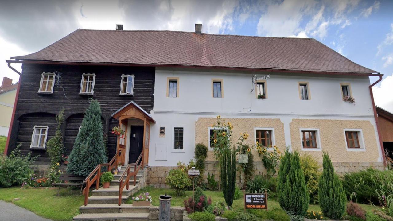 Ubytovani U Sviraku Srbska Kamenice Ngoại thất bức ảnh